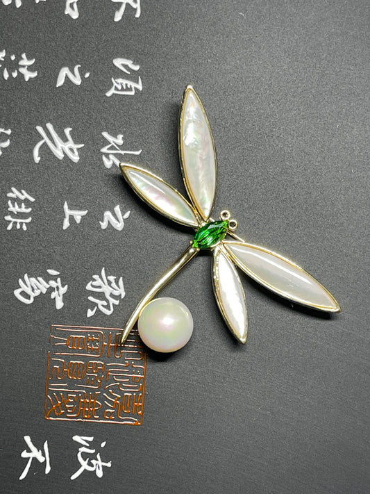 Brooch Dragonfly Nacre and Enamel